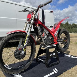 画像4: JIT SIE　プラスティックバイクスタンド